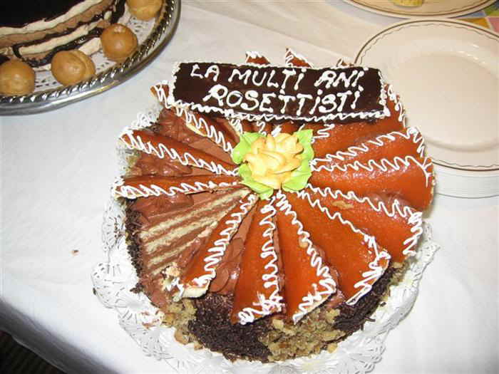 La Multi Ani!